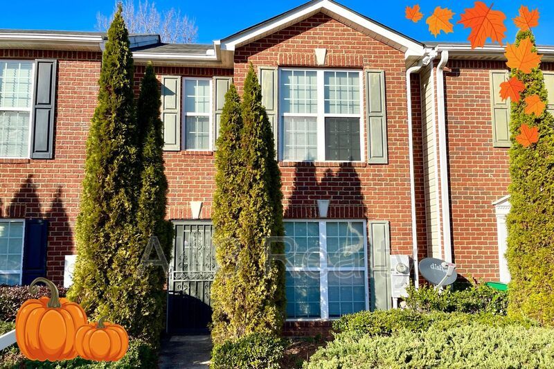Welcome to Decatur, GA! Don't miss out on this spacious 3 bedroom, 2.5 bathroom townhome that is sure to impress. property image