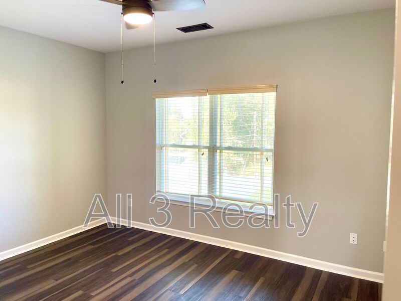 Welcome to this stunning 3-bedroom, 3-bathroom townhome located in the vibrant city of Atlanta, GA. property image