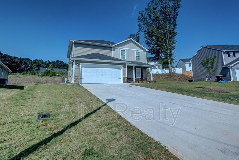 Welcome to this stunning two-story home located in the charming town of Hogansville, GA!! property image