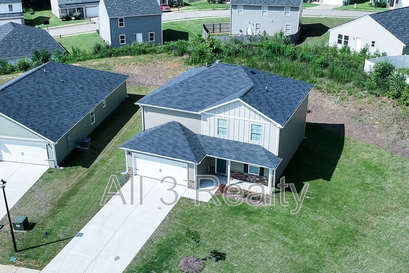 Welcome to this stunning two-story home located in the charming town of Hogansville, GA!! property image