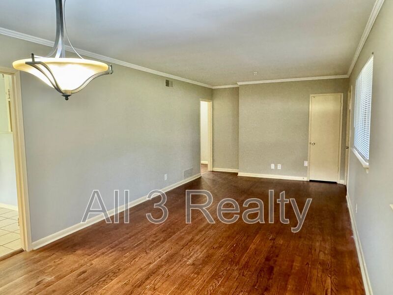 Beyond Perfect 3 bedroom 1 bath !!!! property image