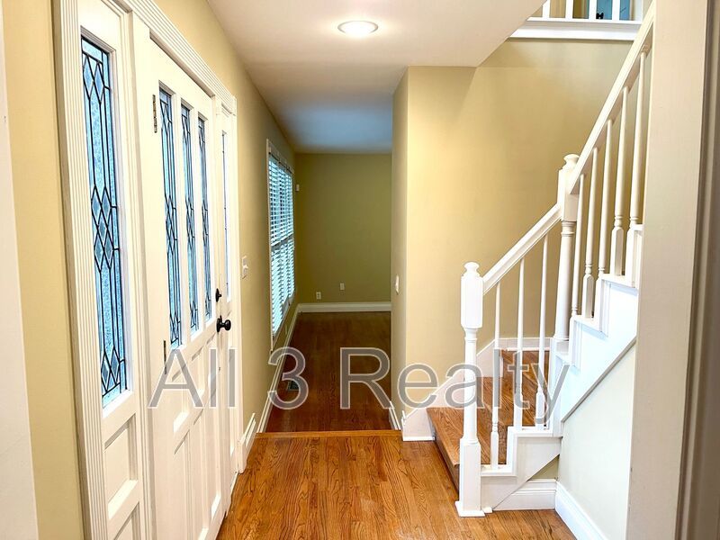 Half off first month's rent with move-in by December 20!!! Welcome to this stunning 4-bedroom, 3.5-bathroom home located in the vibrant community of Smyrna, GA. property image