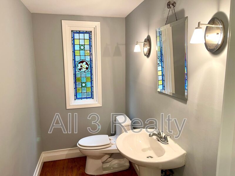 Half off first month's rent with move-in by December 20!!! Welcome to this stunning 4-bedroom, 3.5-bathroom home located in the vibrant community of Smyrna, GA. property image