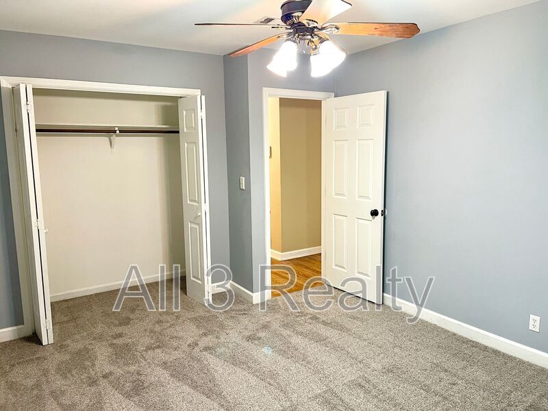 Half off first month's rent with move-in by December 20!!! Welcome to this stunning 4-bedroom, 3.5-bathroom home located in the vibrant community of Smyrna, GA. property image