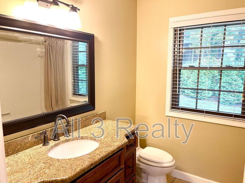 Half off first month's rent with move-in by December 20!!! Welcome to this stunning 4-bedroom, 3.5-bathroom home located in the vibrant community of Smyrna, GA. property image