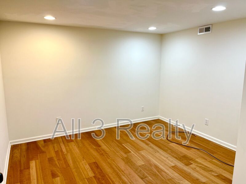 Half off first month's rent with move-in by December 20!!! Welcome to this stunning 4-bedroom, 3.5-bathroom home located in the vibrant community of Smyrna, GA. property image