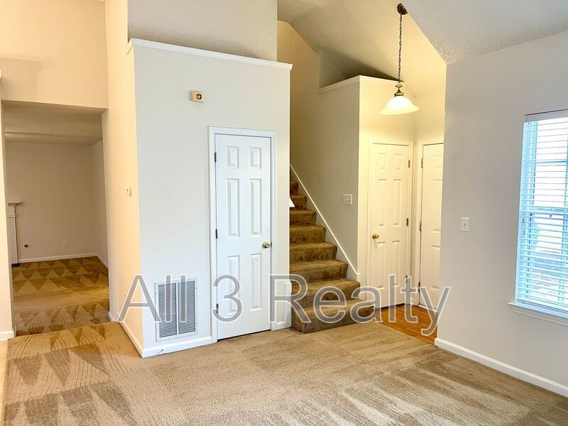 Welcome to this stunning two-story home located in the charming city of Fairburn, GA. property image