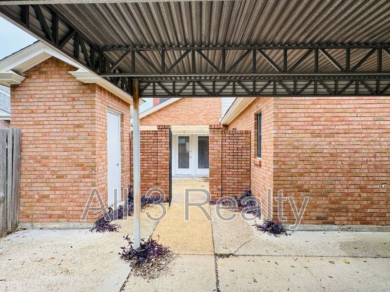 3-Bedroom patio home with so much to love! property image