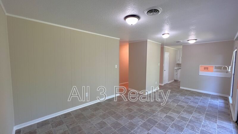 Beautiful 4-bedroom brick home property image