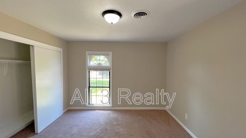 Beautiful 4-bedroom brick home property image