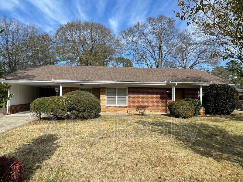 3025 Ashley Ave. Montgomery, AL 36109 All 3 Realty