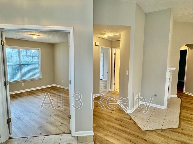 Charming 3-Bedroom, 2-Bath Home in Desirable Deer Creek! property image