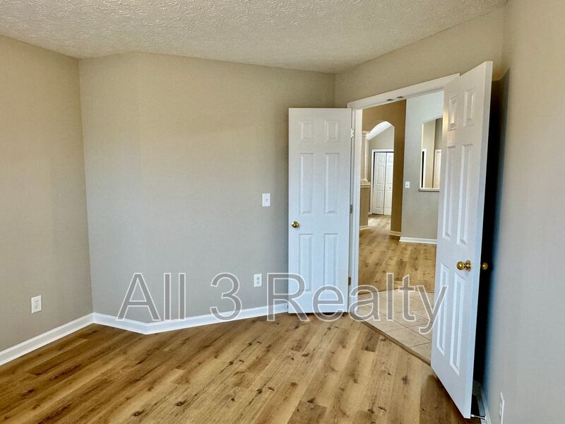 Charming 3-Bedroom, 2-Bath Home in Desirable Deer Creek! property image