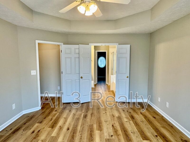 Charming 3-Bedroom, 2-Bath Home in Desirable Deer Creek! property image