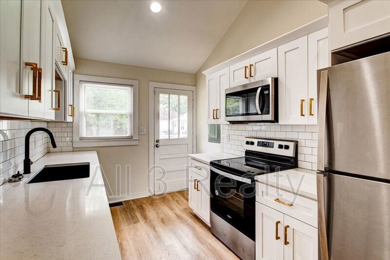 Welcome to this charming 2-bedroom, 1-bathroom home located in the heart of McDonough, GA. property image