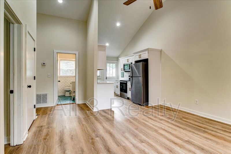 Welcome to this charming 2-bedroom, 1-bathroom home located in the heart of McDonough, GA. property image