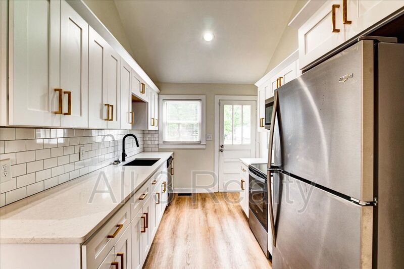 Welcome to this charming 2-bedroom, 1-bathroom home located in the heart of McDonough, GA. property image