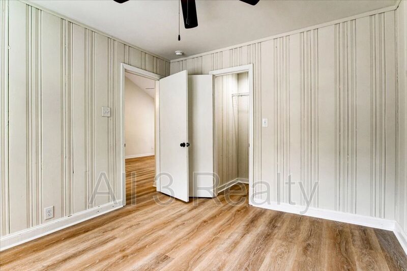 Welcome to this charming 2-bedroom, 1-bathroom home located in the heart of McDonough, GA. property image