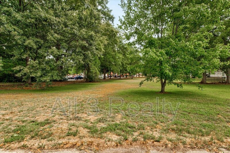 Welcome to this charming 2-bedroom, 1-bathroom home located in the heart of McDonough, GA. property image