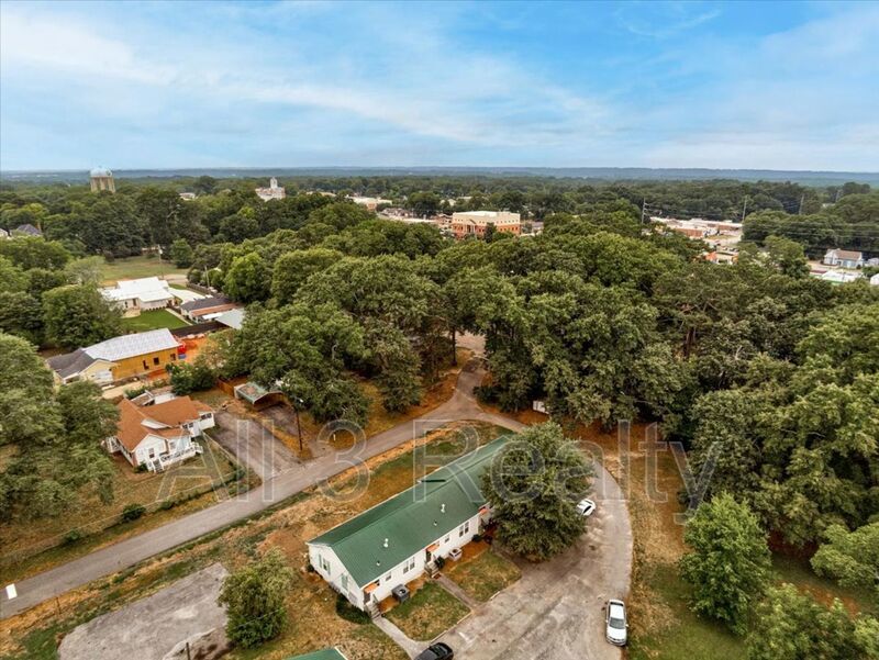 Welcome to this charming 2-bedroom, 1-bathroom home located in the heart of McDonough, GA. property image