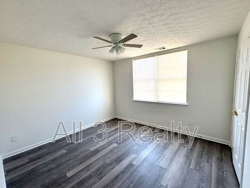 Welcome to this stunning two-story home located in the heart of McDonough, GA. This property boasts four spacious bedrooms and 2.5 well-appointed bathrooms. property image