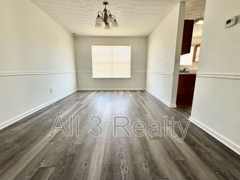 Welcome to this stunning two-story home located in the heart of McDonough, GA. This property boasts four spacious bedrooms and 2.5 well-appointed bathrooms. property image