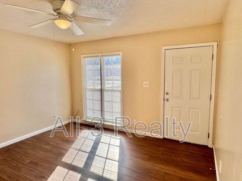 Adorable 3-bedroom!! property image