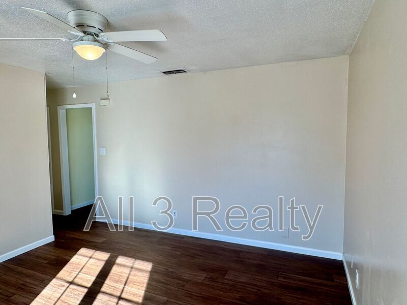 Adorable 3-bedroom!! property image