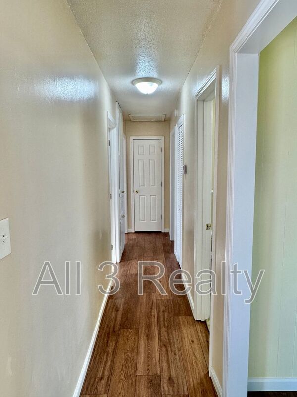 Adorable 3-bedroom!! property image