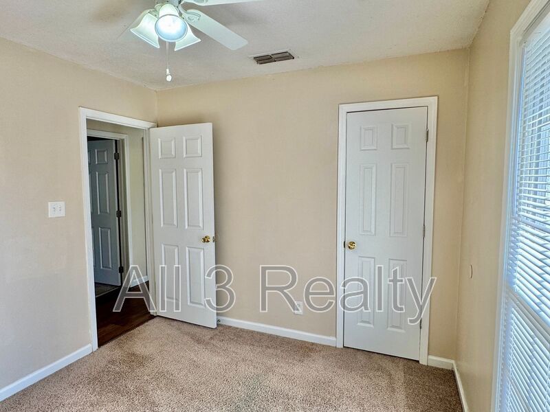 Adorable 3-bedroom!! property image