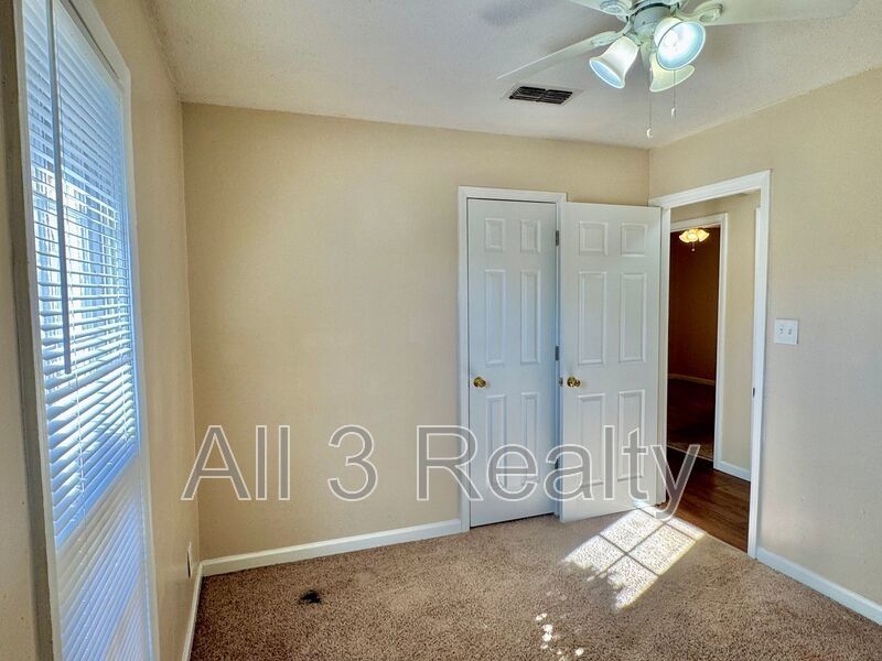 Adorable 3-bedroom!! property image