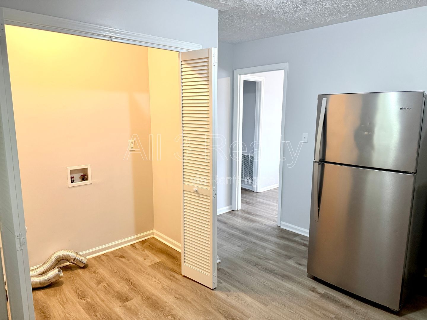 Welcome to this charming 2-bedroom, 1-bathroom home located in the vibrant community of McDonough, GA. property image