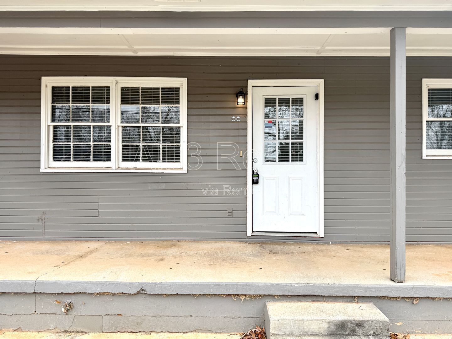 Welcome to this charming 2-bedroom, 1-bathroom home located in the vibrant community of McDonough, GA. property image