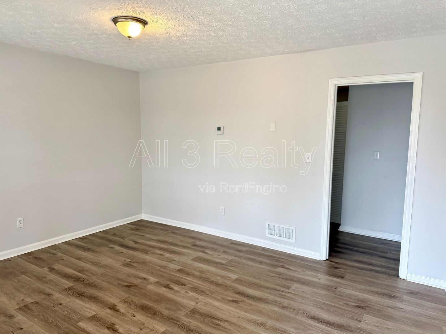 Welcome to this charming 2-bedroom, 1-bathroom home located in the vibrant community of McDonough, GA. property image