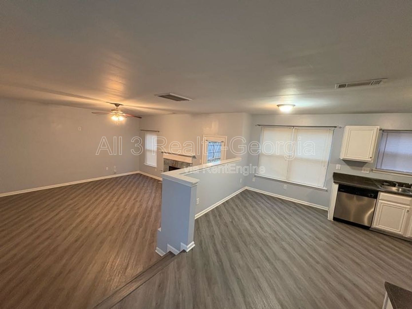 Welcome to this charming 4-bedroom, 2-bathroom home located in the desirable Hampton, GA. T property image