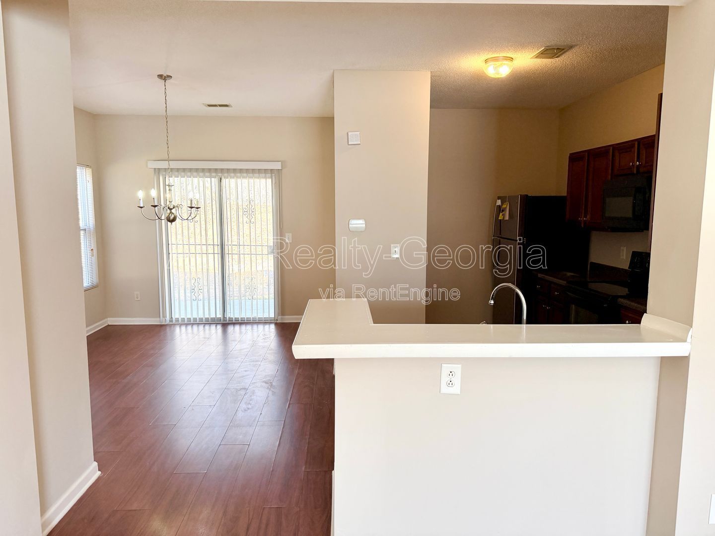 Welcome to this charming 2-bedroom, 2-bathroom corner townhome located in the vibrant community of College Park, GA. property image