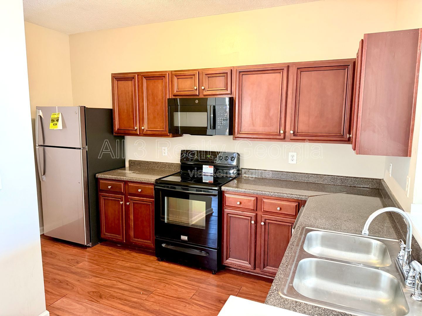 Welcome to this charming 2-bedroom, 2-bathroom corner townhome located in the vibrant community of College Park, GA. property image