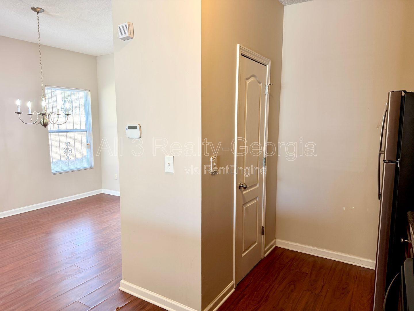 Welcome to this charming 2-bedroom, 2-bathroom corner townhome located in the vibrant community of College Park, GA. property image