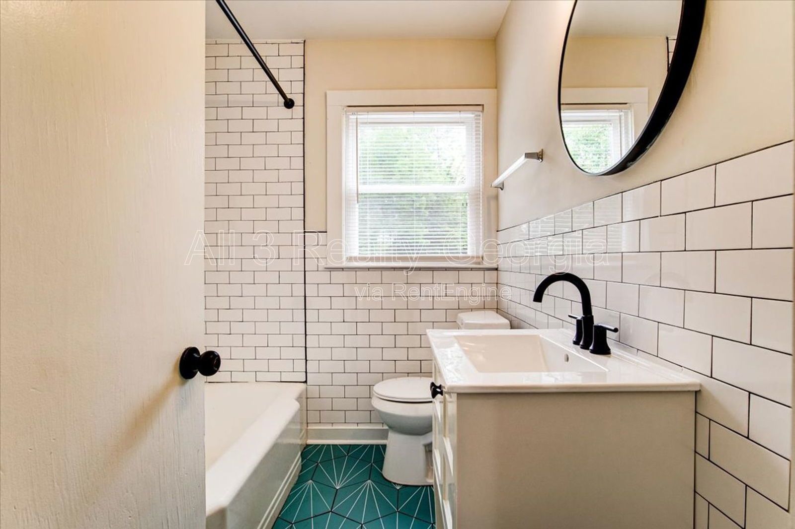 Welcome to this charming 2-bedroom, 1-bathroom home located in the heart of McDonough, GA. property image