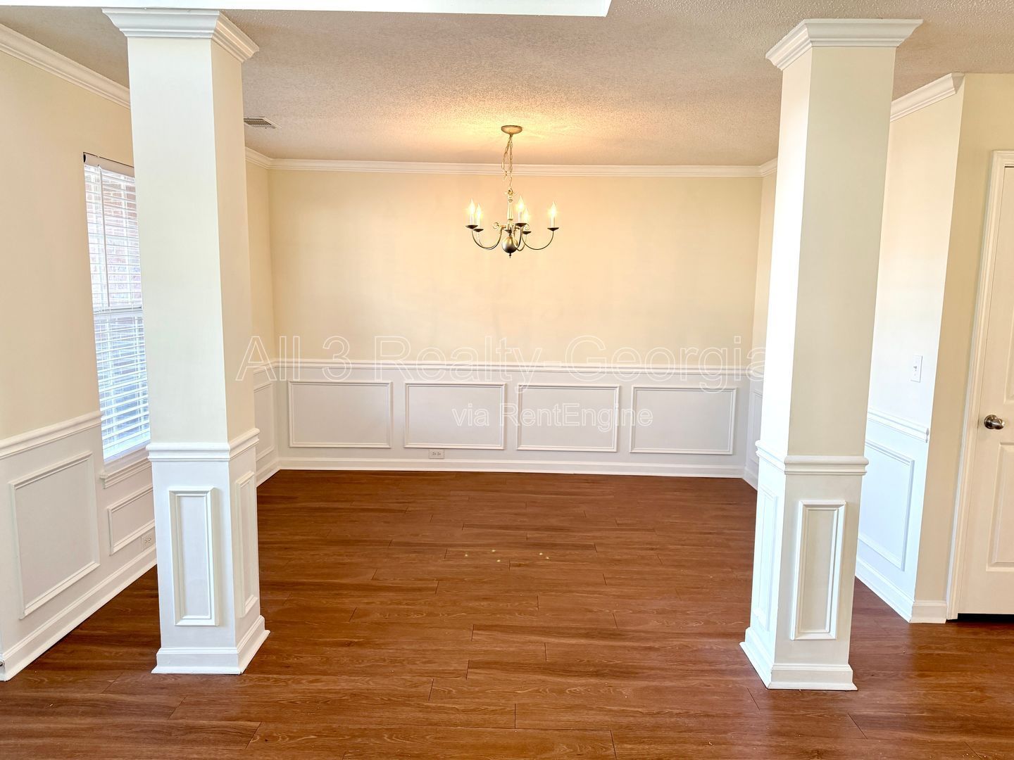 Welcome to this stunning 4-bedroom, 3-bathroom home located in the desirable Hampton, GA. property image