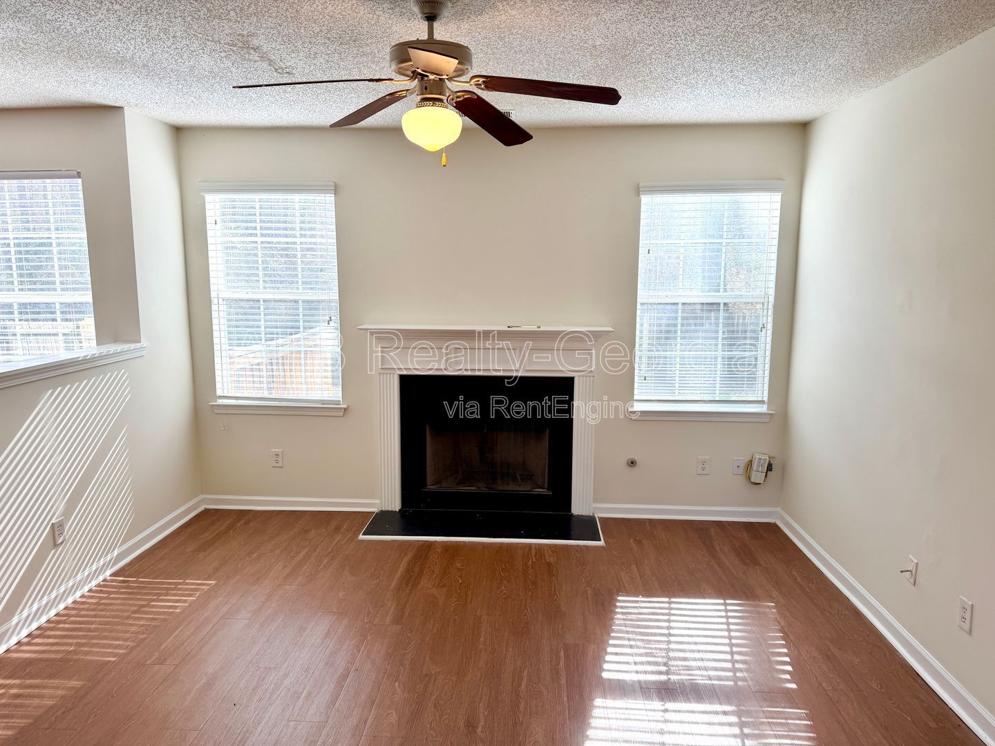 Welcome to this stunning 4-bedroom, 3-bathroom home located in the desirable Hampton, GA. property image