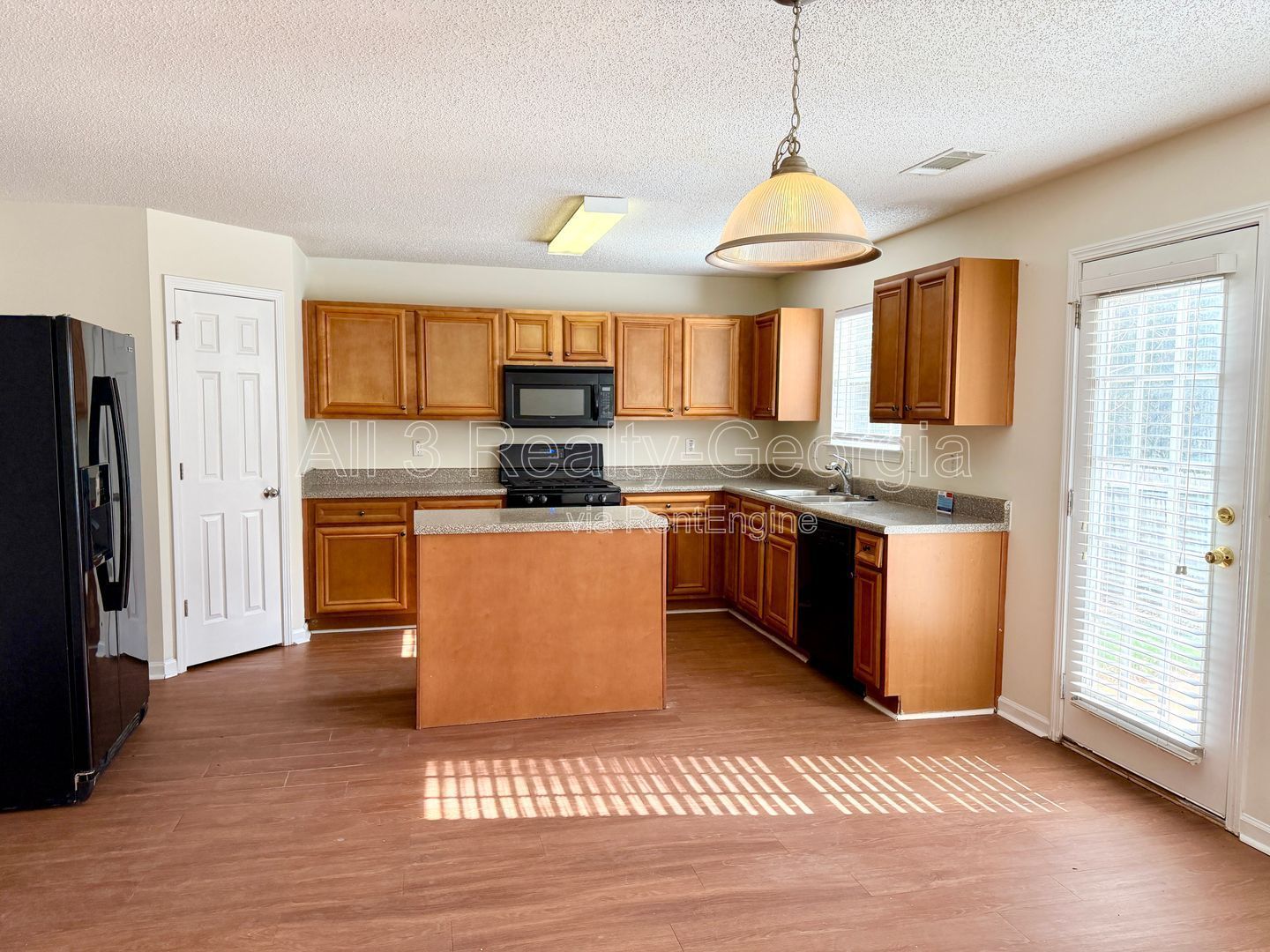 Welcome to this stunning 4-bedroom, 3-bathroom home located in the desirable Hampton, GA. property image