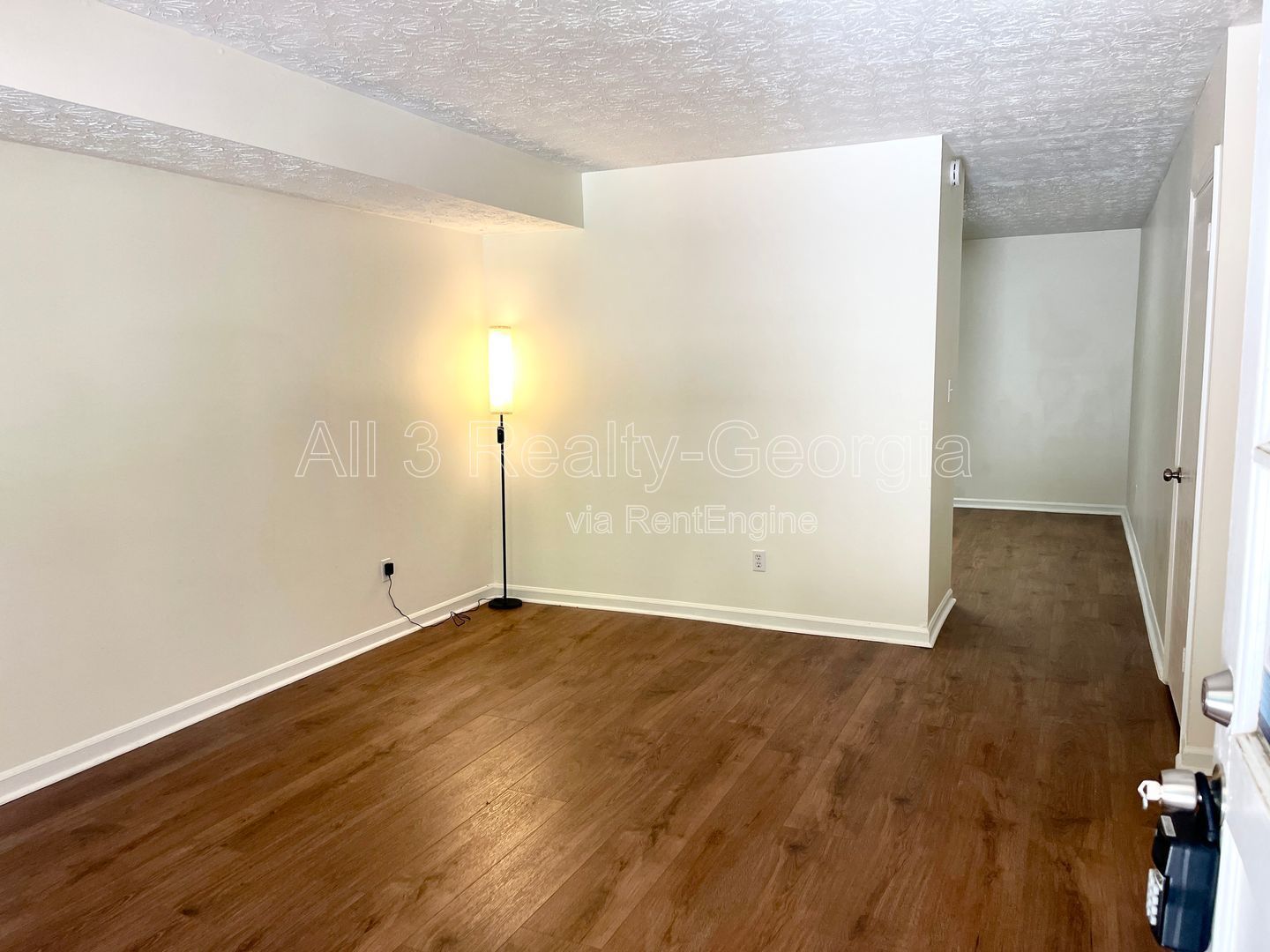 FIRST MONTHS FREE! property image