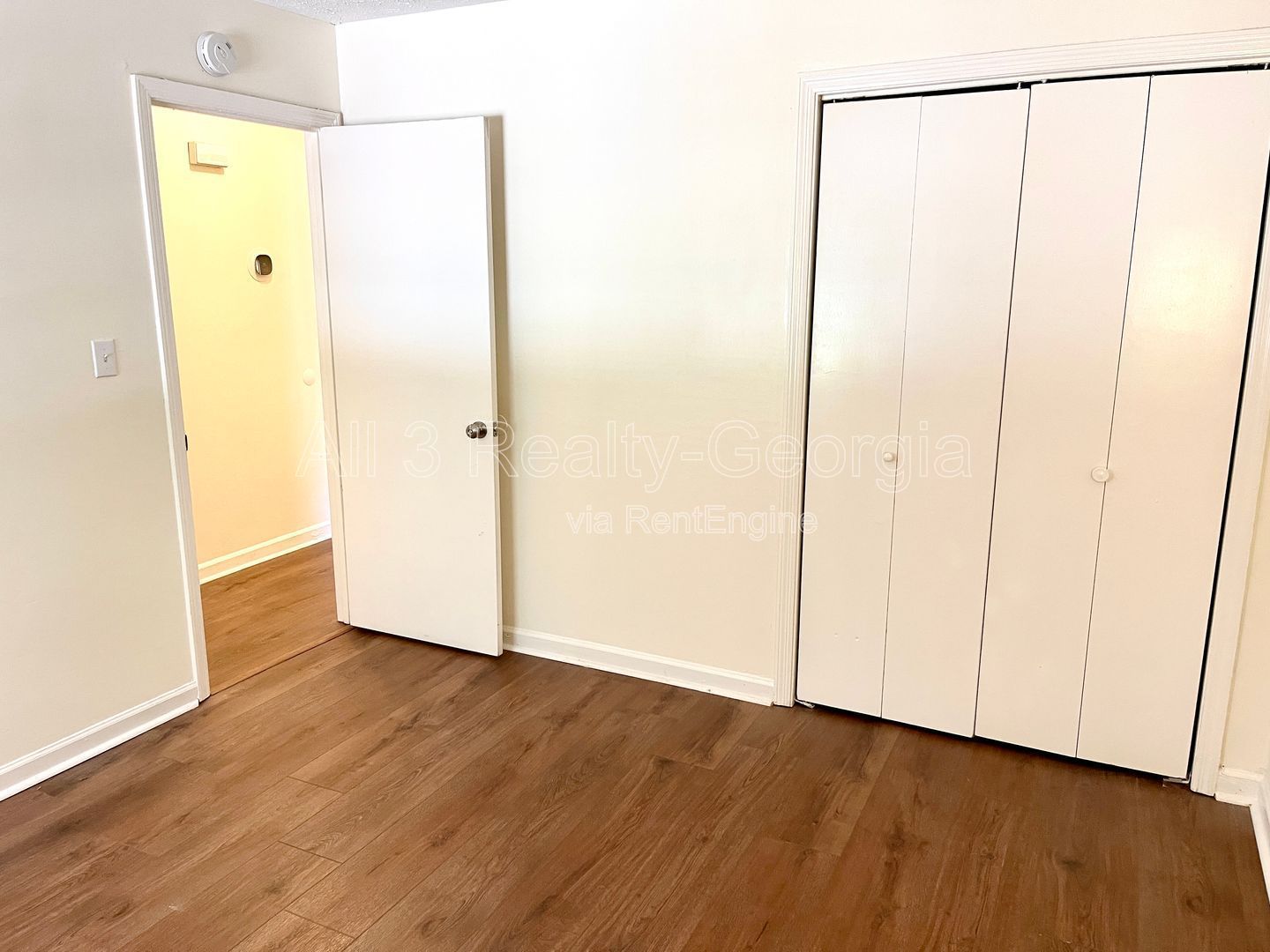 FIRST MONTHS FREE! property image