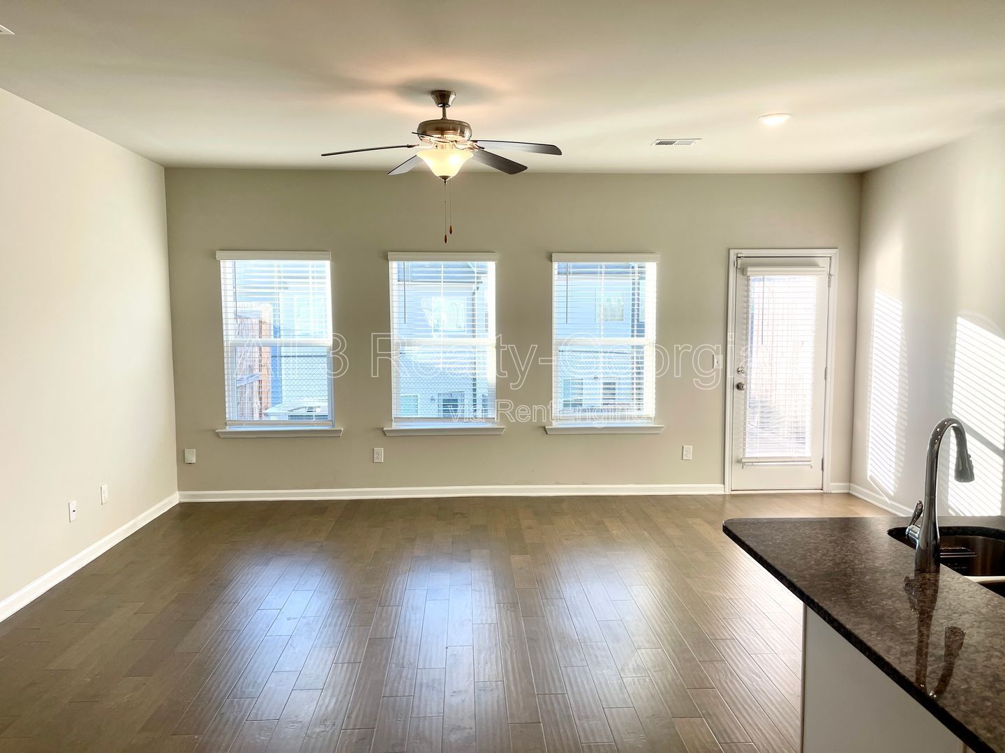 Welcome to this stunning 3-bedroom, 2.5-bathroom home located in the vibrant community of Lithonia, GA. property image