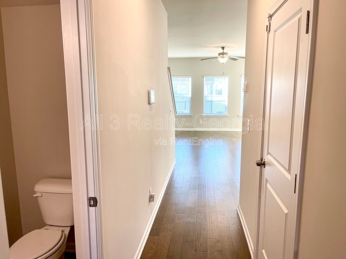 Welcome to this stunning 3-bedroom, 2.5-bathroom home located in the vibrant community of Lithonia, GA. property image