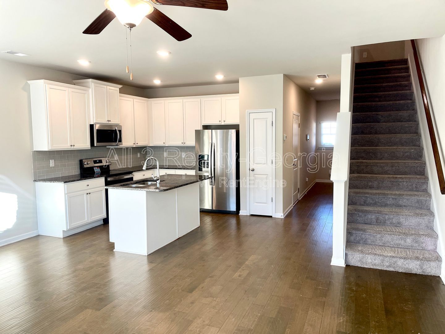 Welcome to this stunning 3-bedroom, 2.5-bathroom home located in the vibrant community of Lithonia, GA. property image