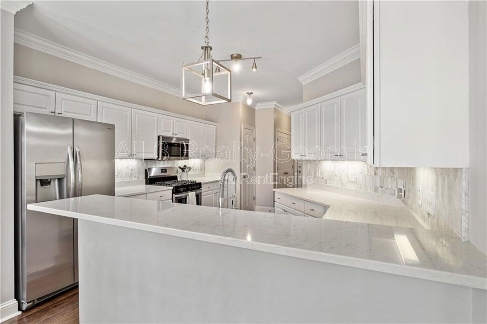 Welcome to this beautiful 4-bedroom, 3-bathroom home located in the charming Peachtree City, GA. property image