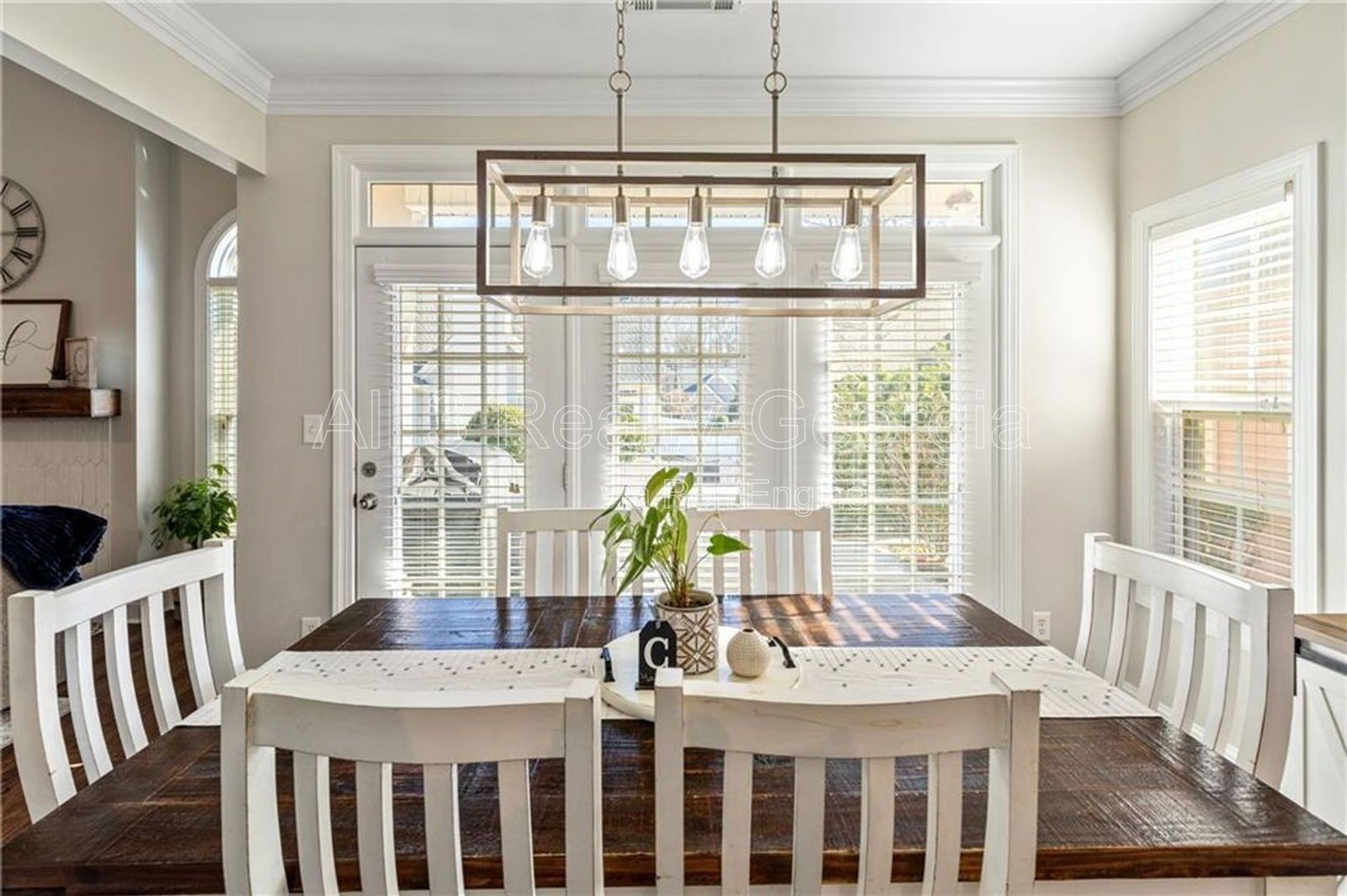 Welcome to this beautiful 4-bedroom, 3-bathroom home located in the charming Peachtree City, GA. property image