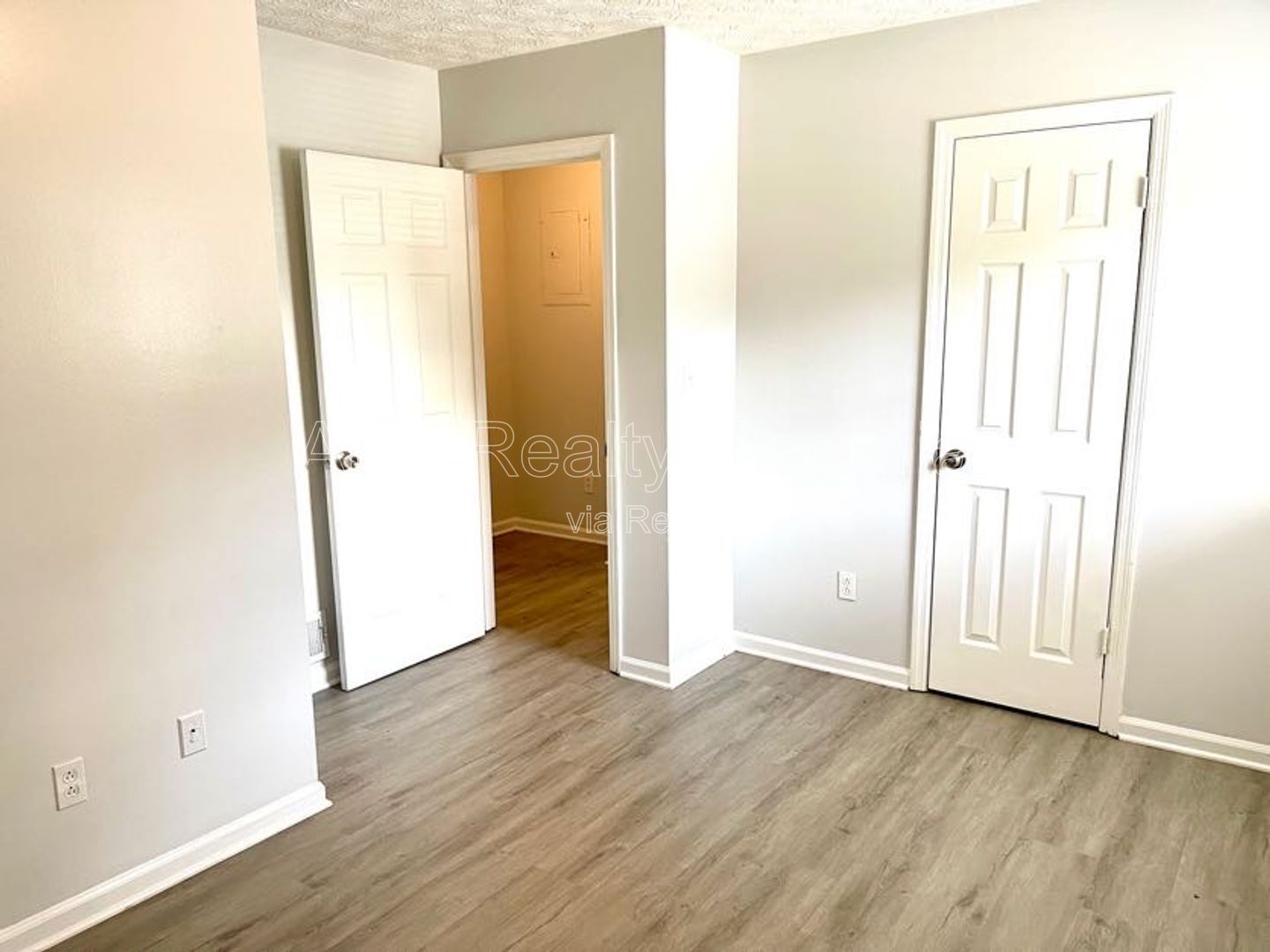 Welcome to this delightful 2-bedroom, 1-bathroom home in the charming city of McDonough, GA. LAWN INCLUDED! property image